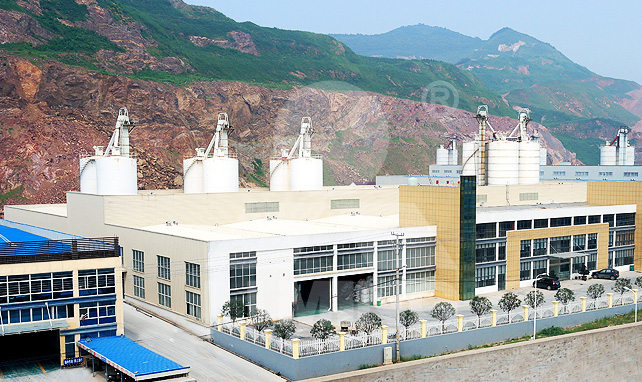 Línea de producción de procesamiento de polvo de carbonato de calcio a gran escala en Changxing, Zhejiang